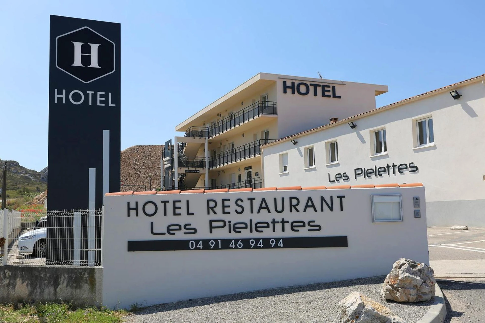 Organiser un séminaire d'entreprise : Hôtel Restaurant les Pielettes à le-rove