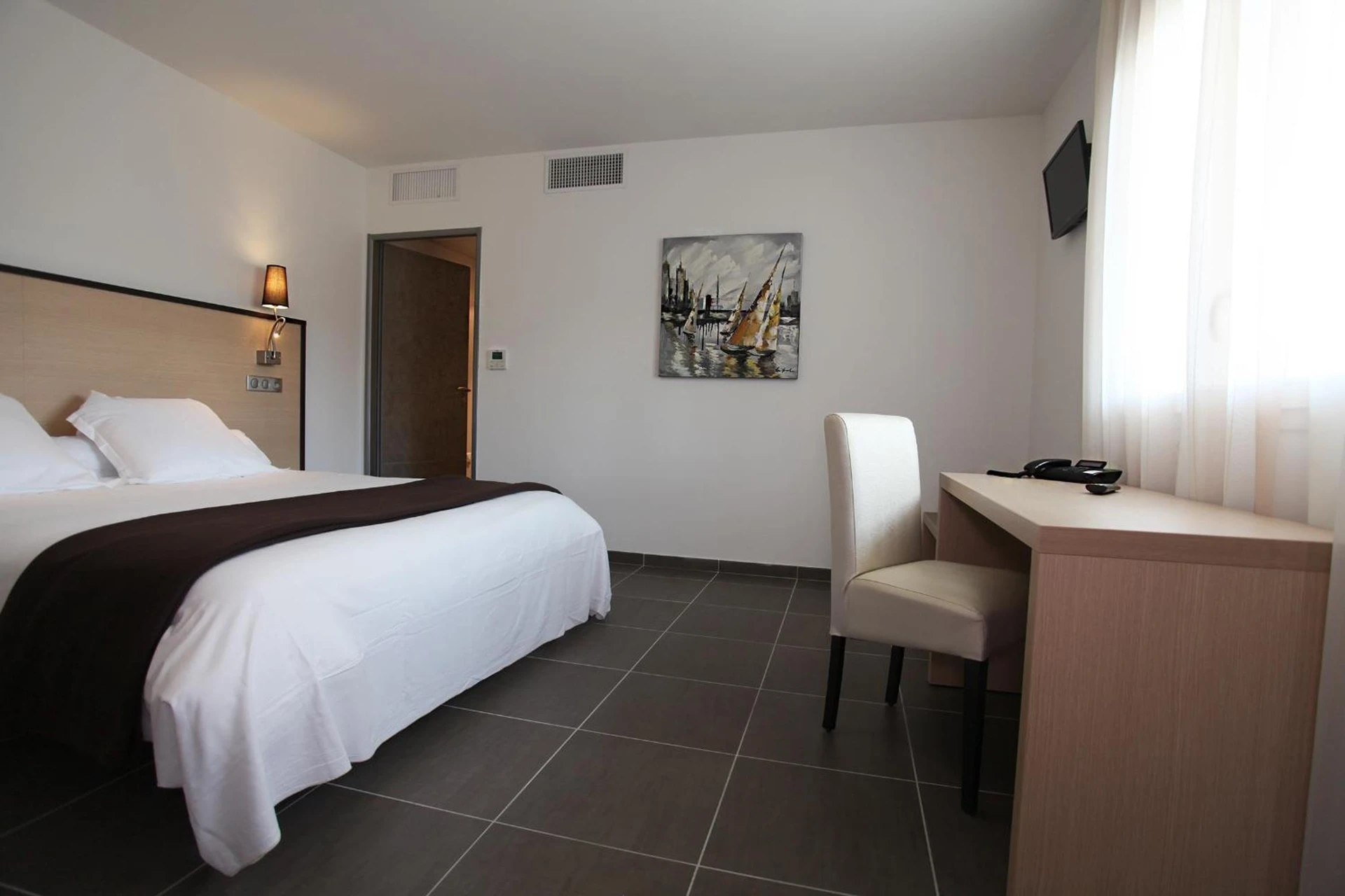 Chambre disponible pour un séminaire d'entreprise à Hôtel Restaurant les Pielettes - Le Rove