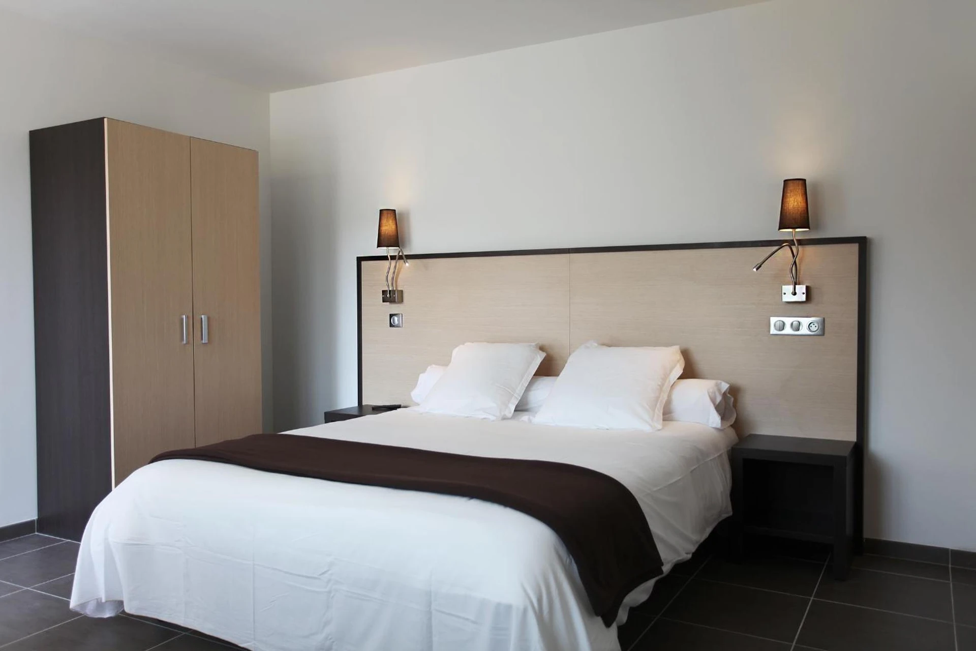 Chambre disponible pour un séminaire d'entreprise à Hôtel Restaurant les Pielettes - Le Rove