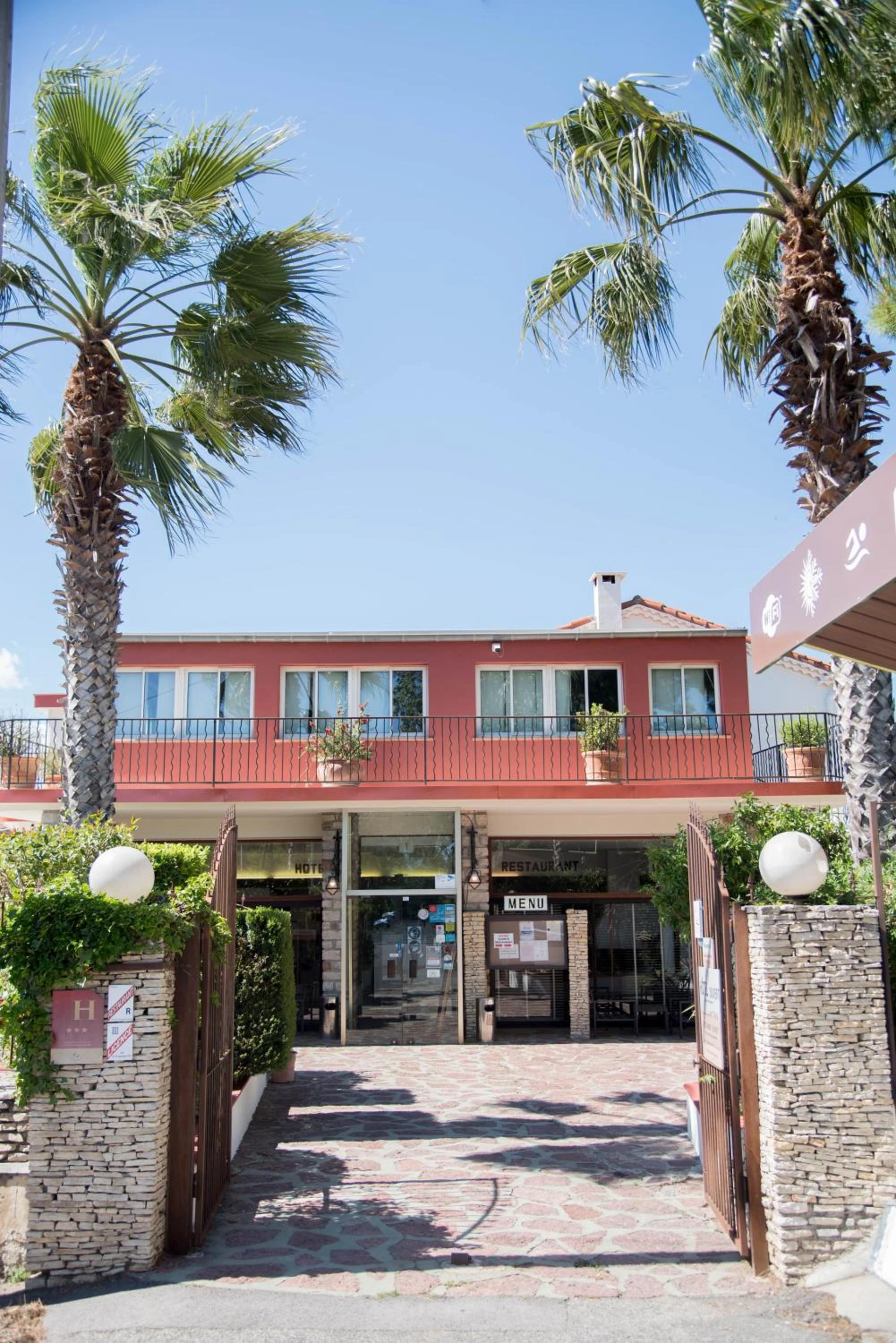 Organiser un séminaire d'entreprise : Hôtel restaurant Mon Auberge à lunel