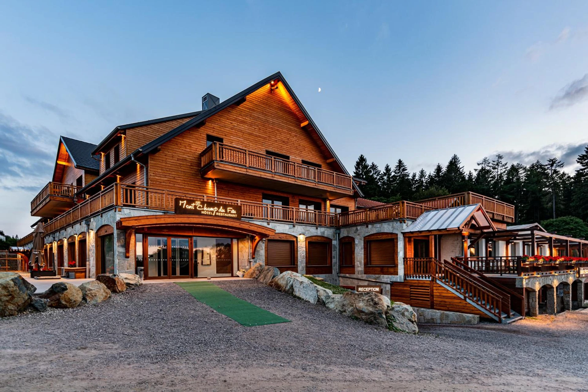 Organiser un séminaire d'entreprise : Hotel Restaurant Mont Champ du Feu à belmont