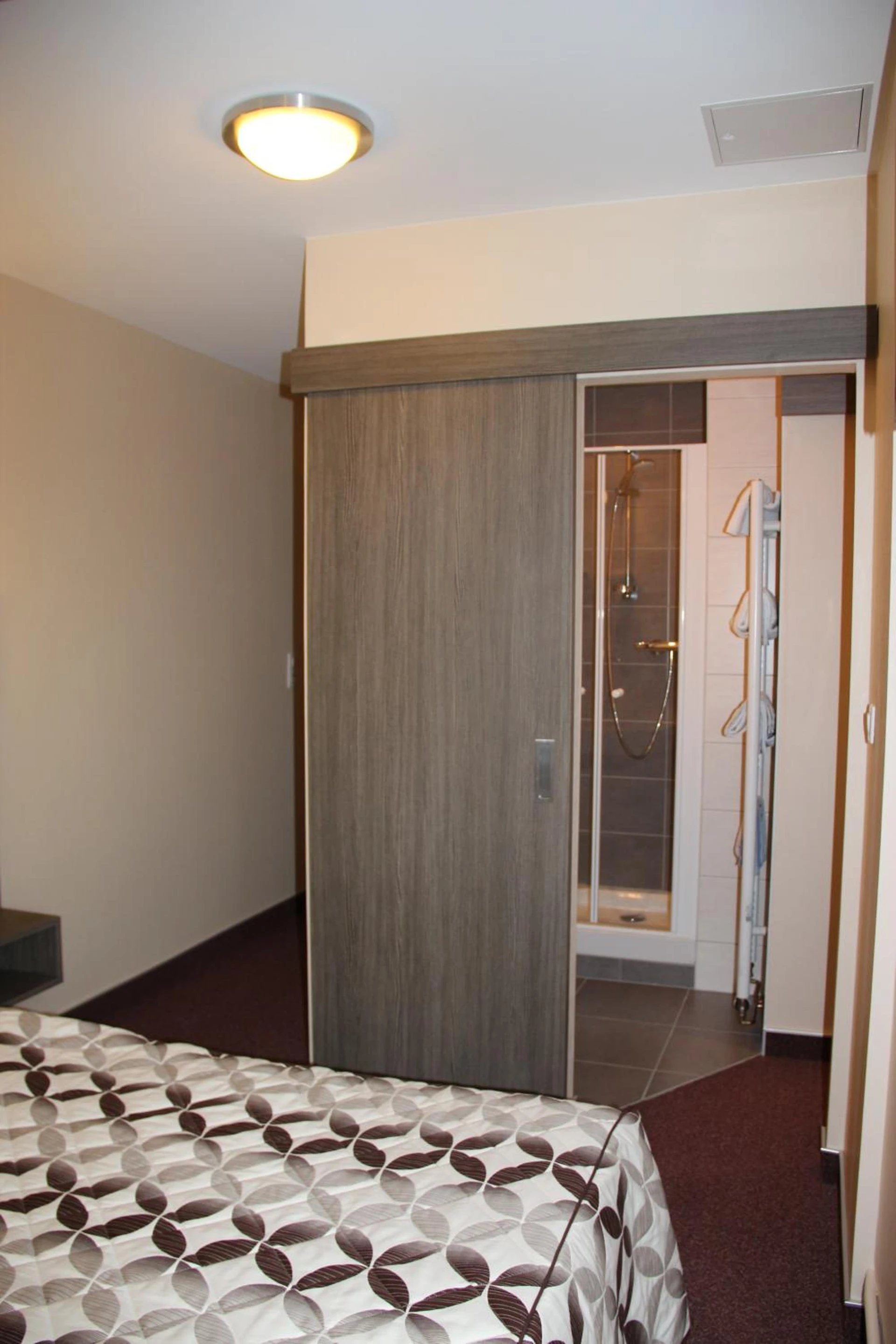 Chambre disponible pour un séminaire d'entreprise à Hôtel Restaurant Oberlé - Kilstett