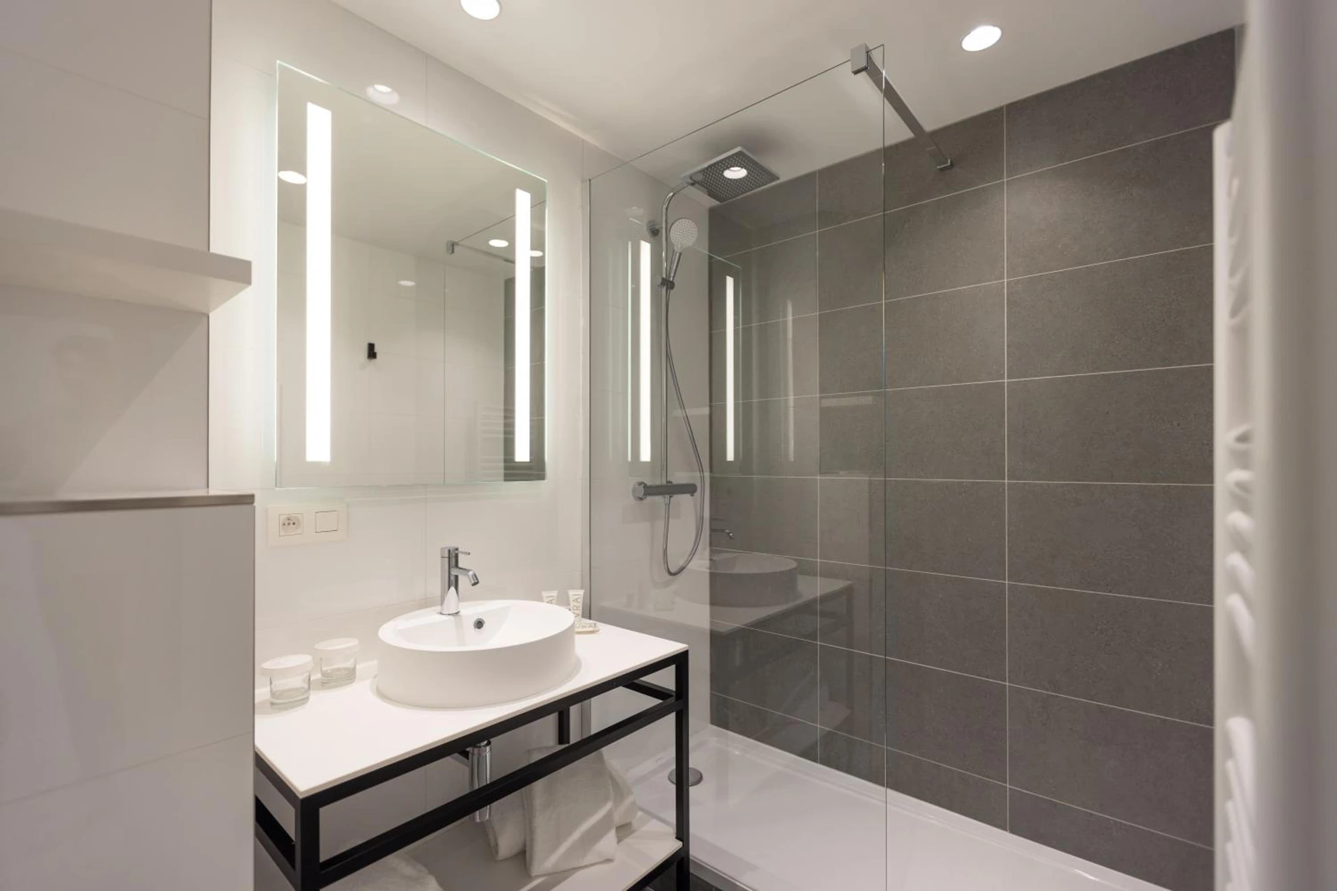Lieu convivial pour un séminaire d'entreprise à Hôtel Riva Art & Spa - Menton - En savoir plus 