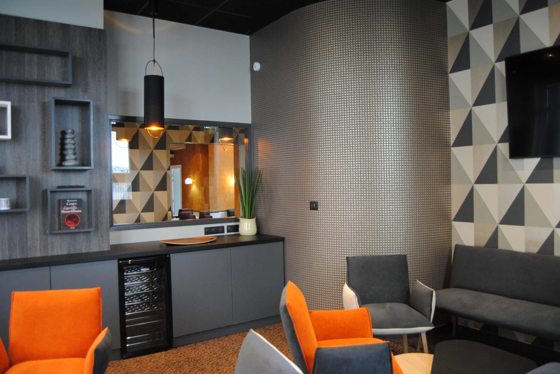 Ambiance de travail pour séminaire d'entreprise à Hôtel Roc de Massabielle - Lourdes