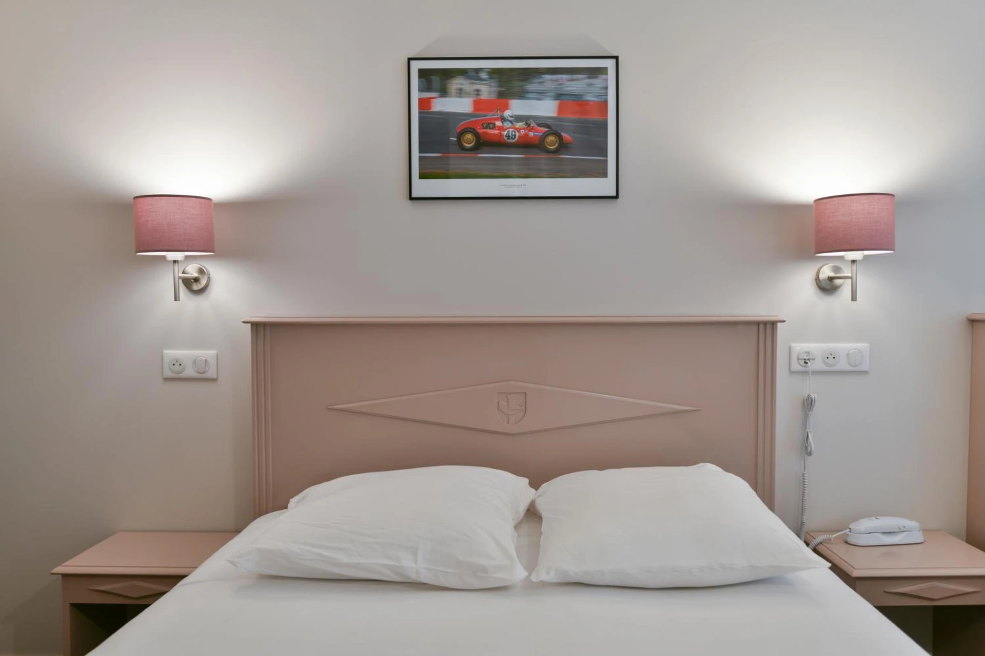 Magnifique chambre pour un séminaire d'entreprise à Hôtel Le Roncevaux - Pau