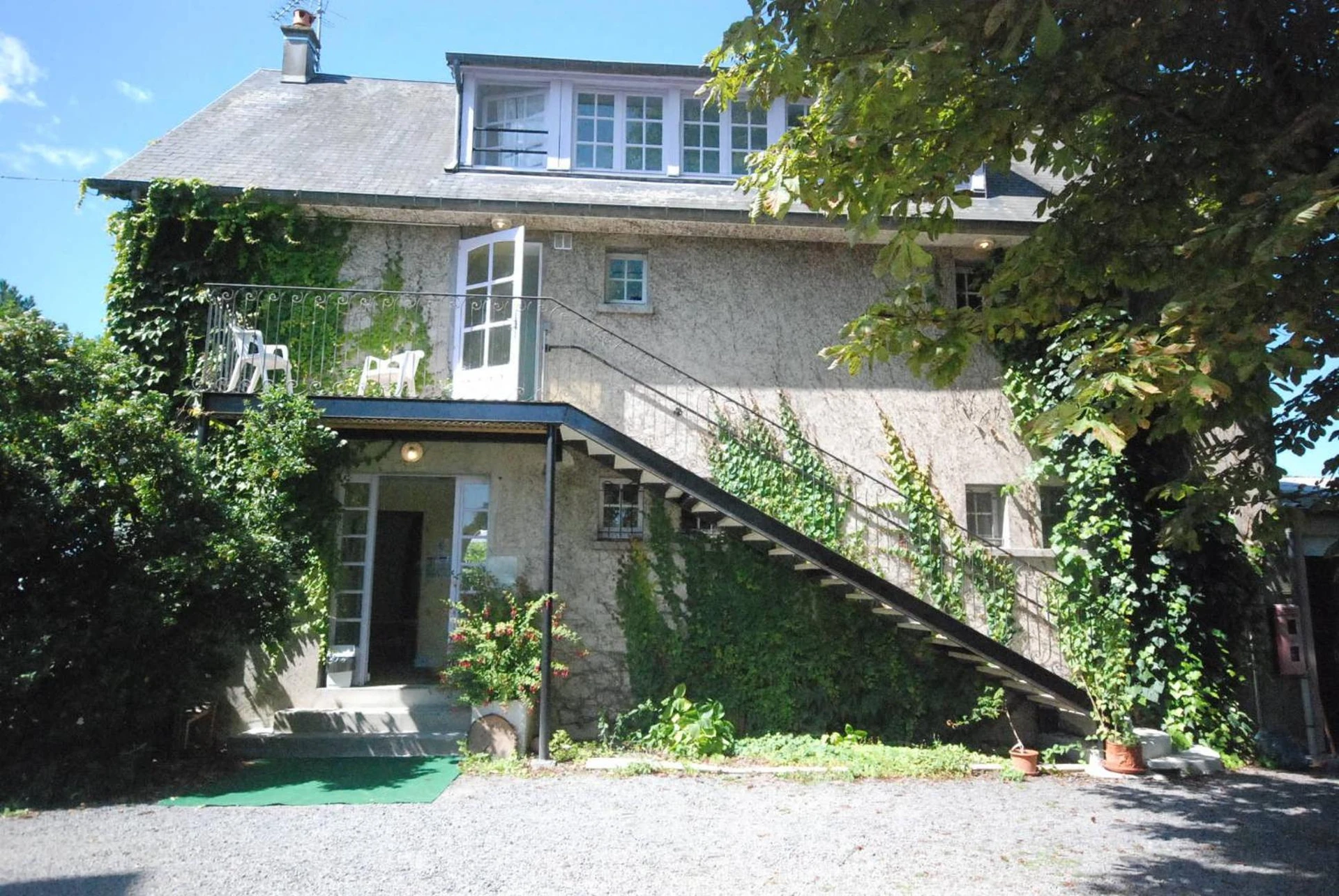 Chambre à Hotel Rose - Organiser un séminaire d'entreprise à Beauvoir