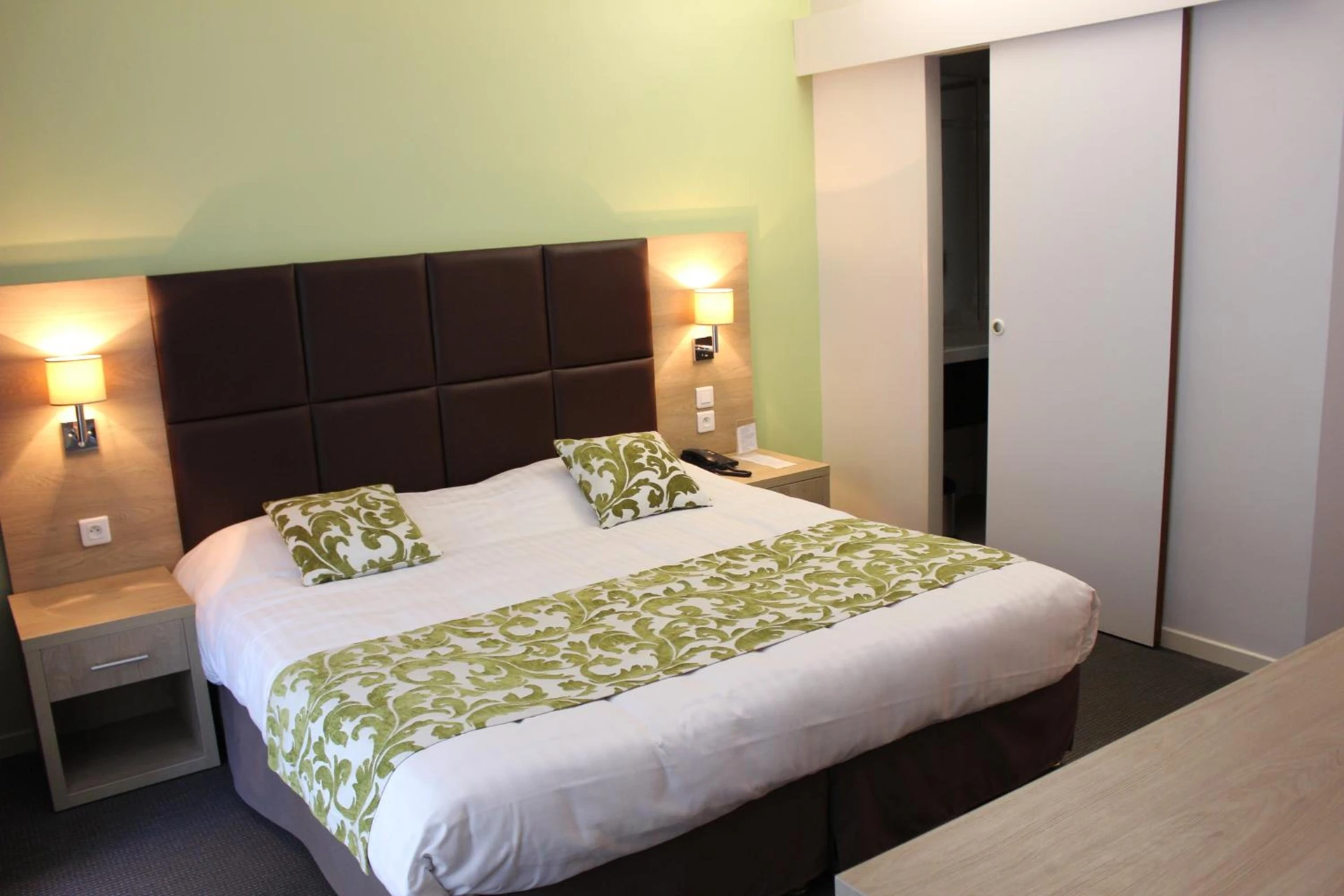 Chambre disponible pour un séminaire d'entreprise à Royal Cottage - Cassis