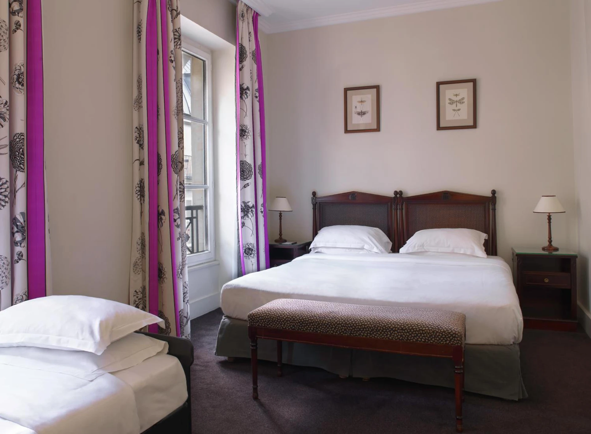 Magnifique chambre pour un séminaire d'entreprise à Hotel Royal Saint Honore Paris Louvre - Paris