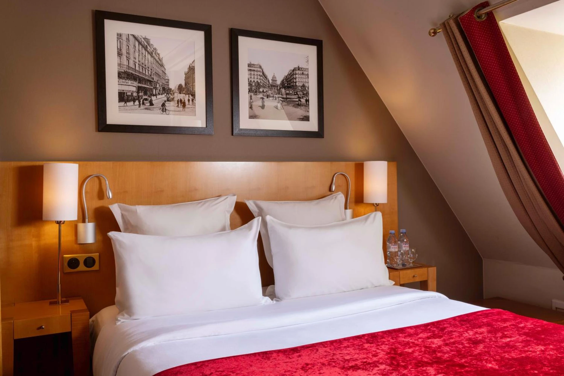 Chambre disponible pour un séminaire d'entreprise à Royal Saint Michel - Paris