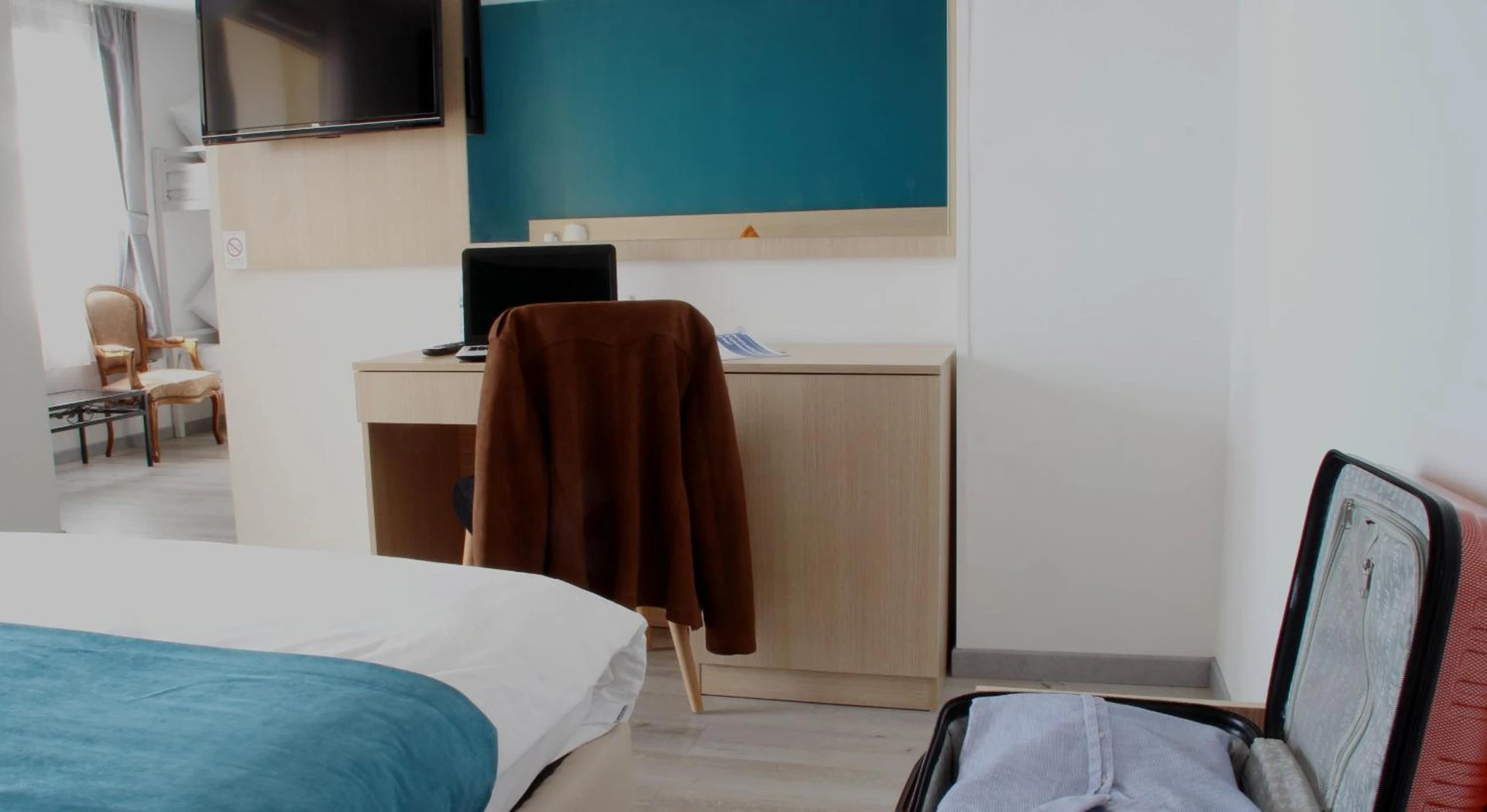 Chambre disponible pour un séminaire d'entreprise à Saglam Hôtel - Goussainville