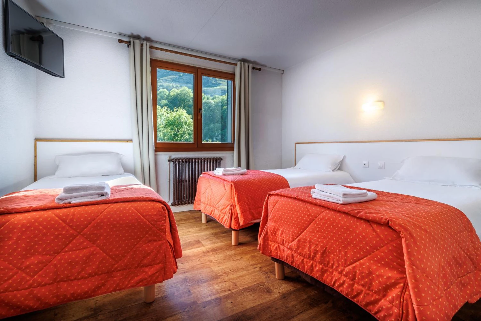 Ambiance de travail pour séminaire d'entreprise à Hôtel Saint Clair - Lourdes