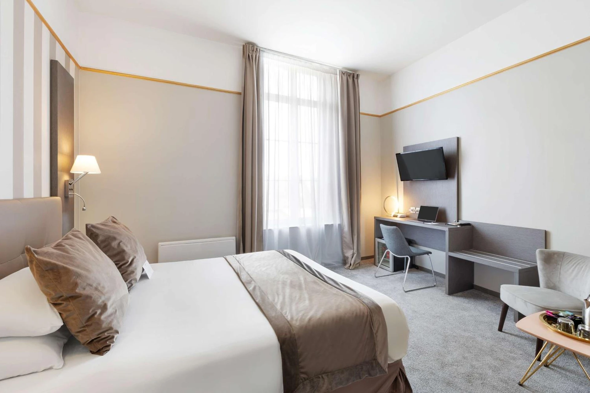 Organiser un séminaire d'entreprise : Best Western Hotel Saint Claude à peronne