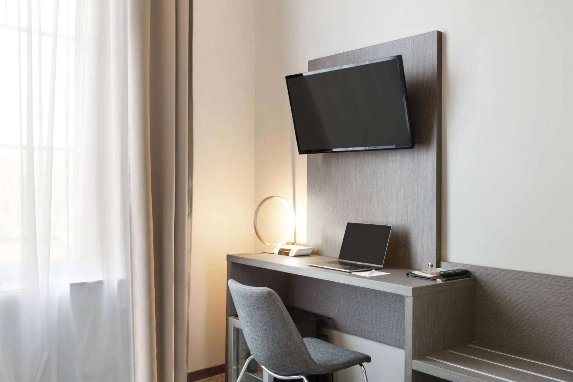 Organiser un séminaire d'entreprise : Best Western Hotel Saint Claude à peronne