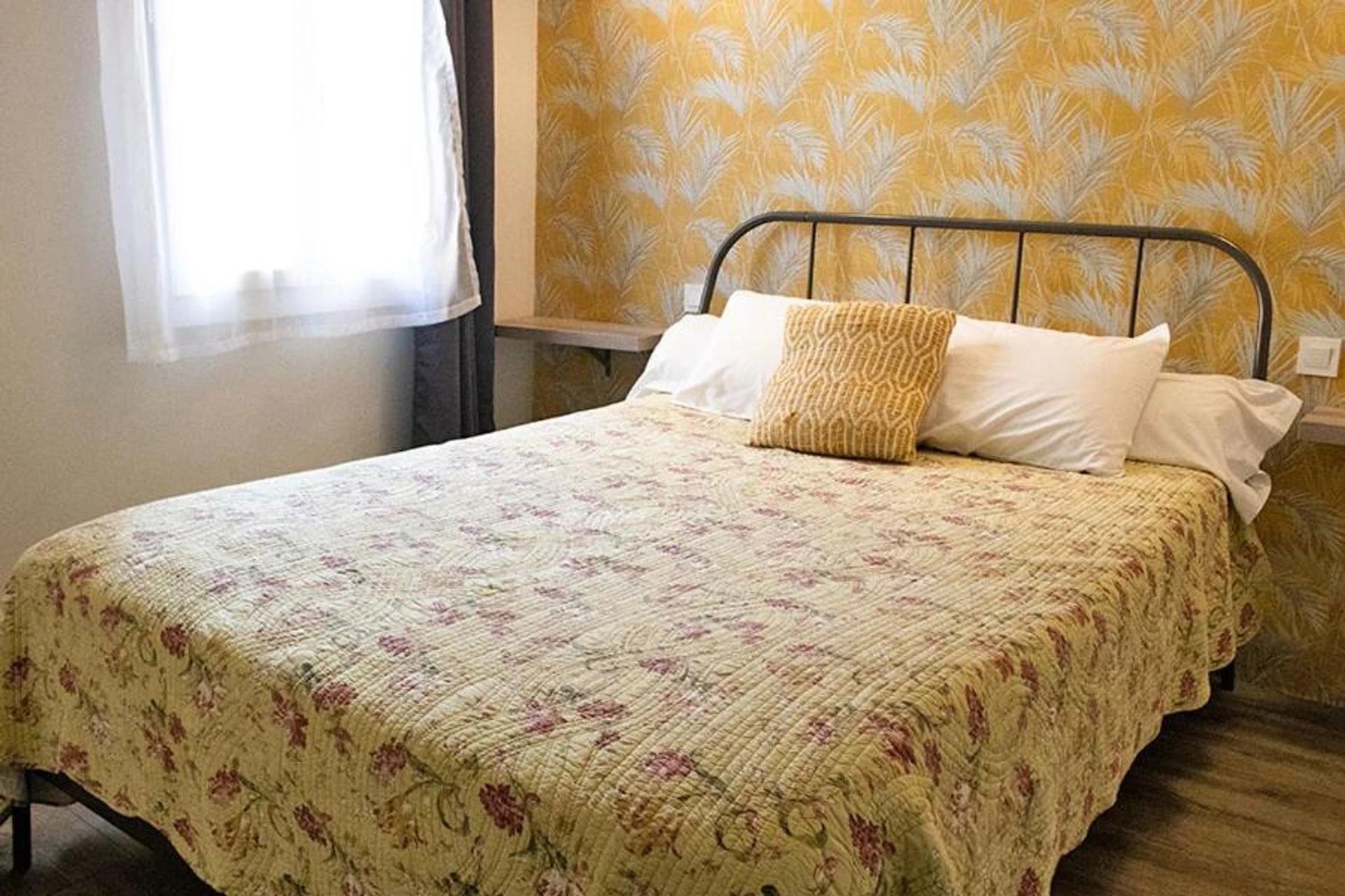 Chambre disponible pour un séminaire d'entreprise à Hôtel Saint Florent - Orange