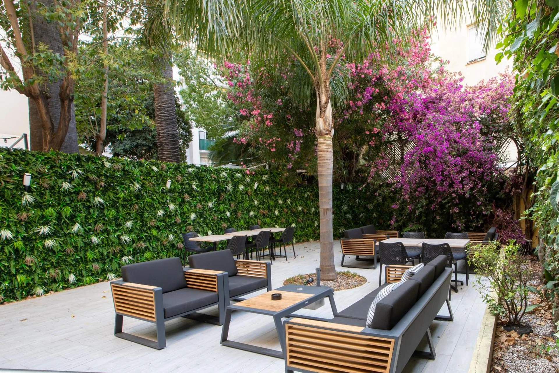 Salle de séminaire à Hotel Saint Georges - Organiser un événement professionnel à Nice