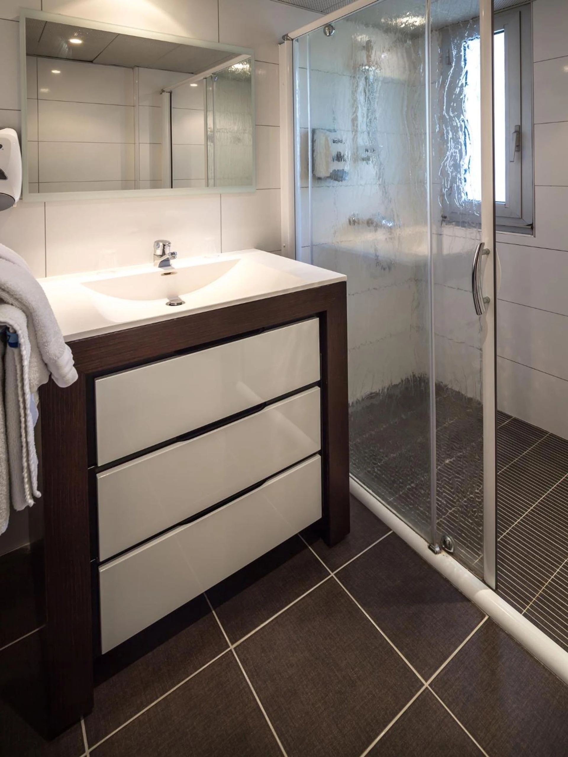 Chambre disponible pour un séminaire d'entreprise à Hôtel Saint Georges - Lourdes