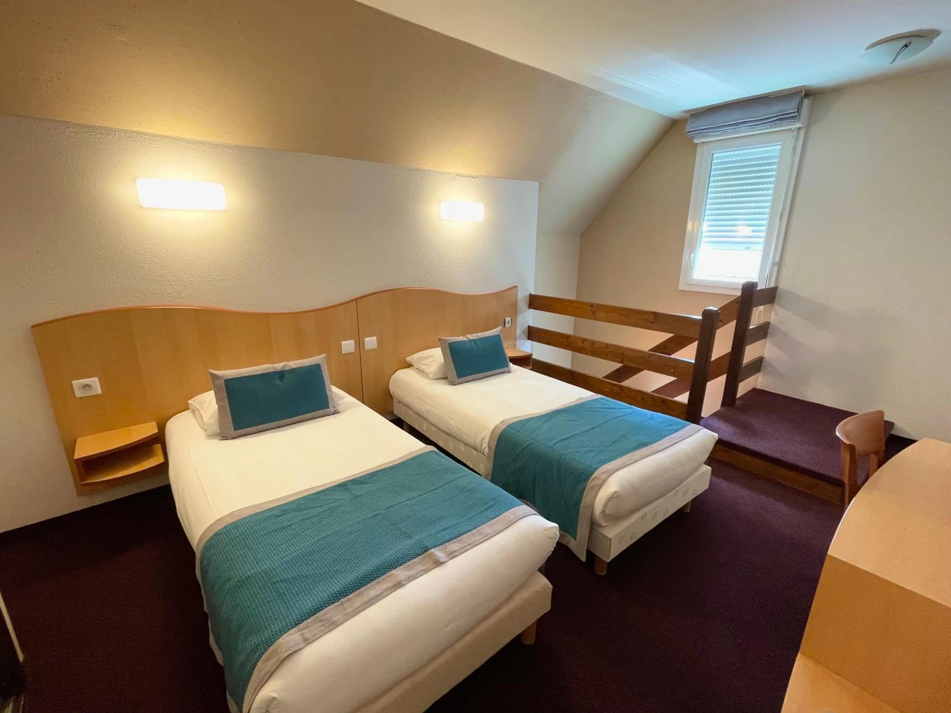 Magnifique chambre pour un séminaire d'entreprise à Hôtel Saint Georges - Lourdes