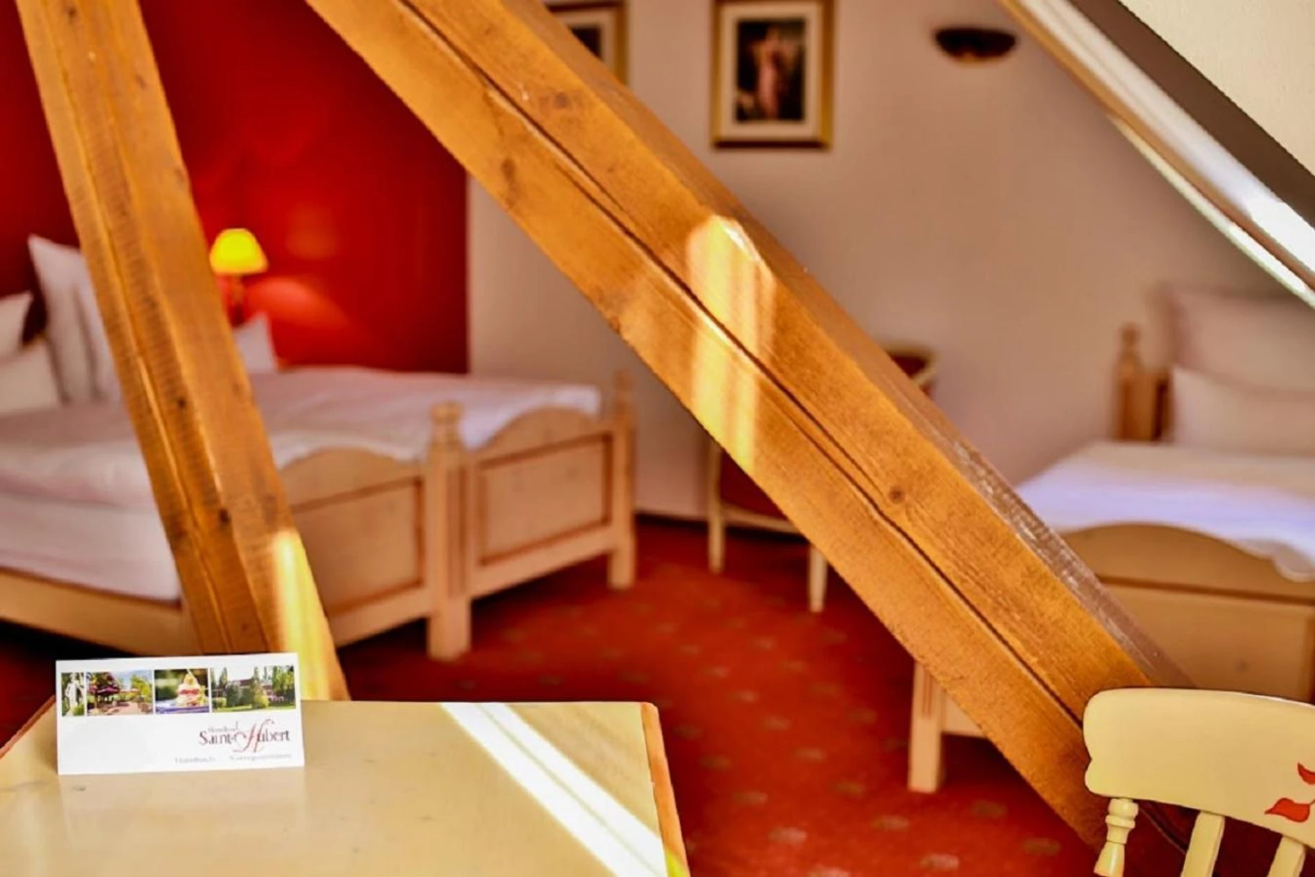 Magnifique chambre pour un séminaire d'entreprise à Hotel Saint-Hubert - Hambach