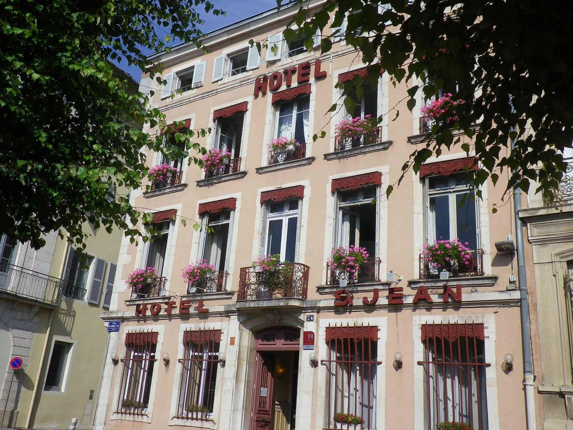 Organiser un séminaire d'entreprise : Hotel Saint Jean à chalon-sur-saone