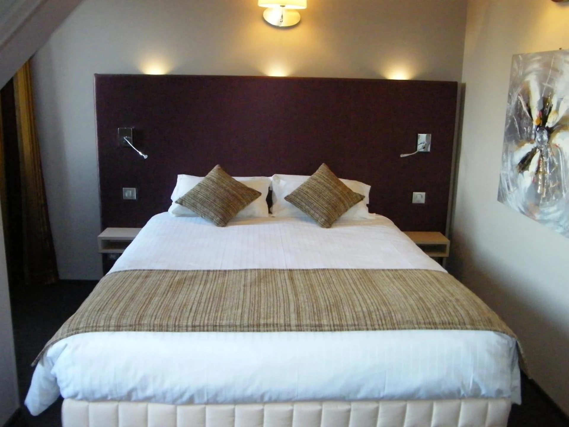 Chambre disponible pour un séminaire d'entreprise à Hôtel Saint-Pierre - Vire