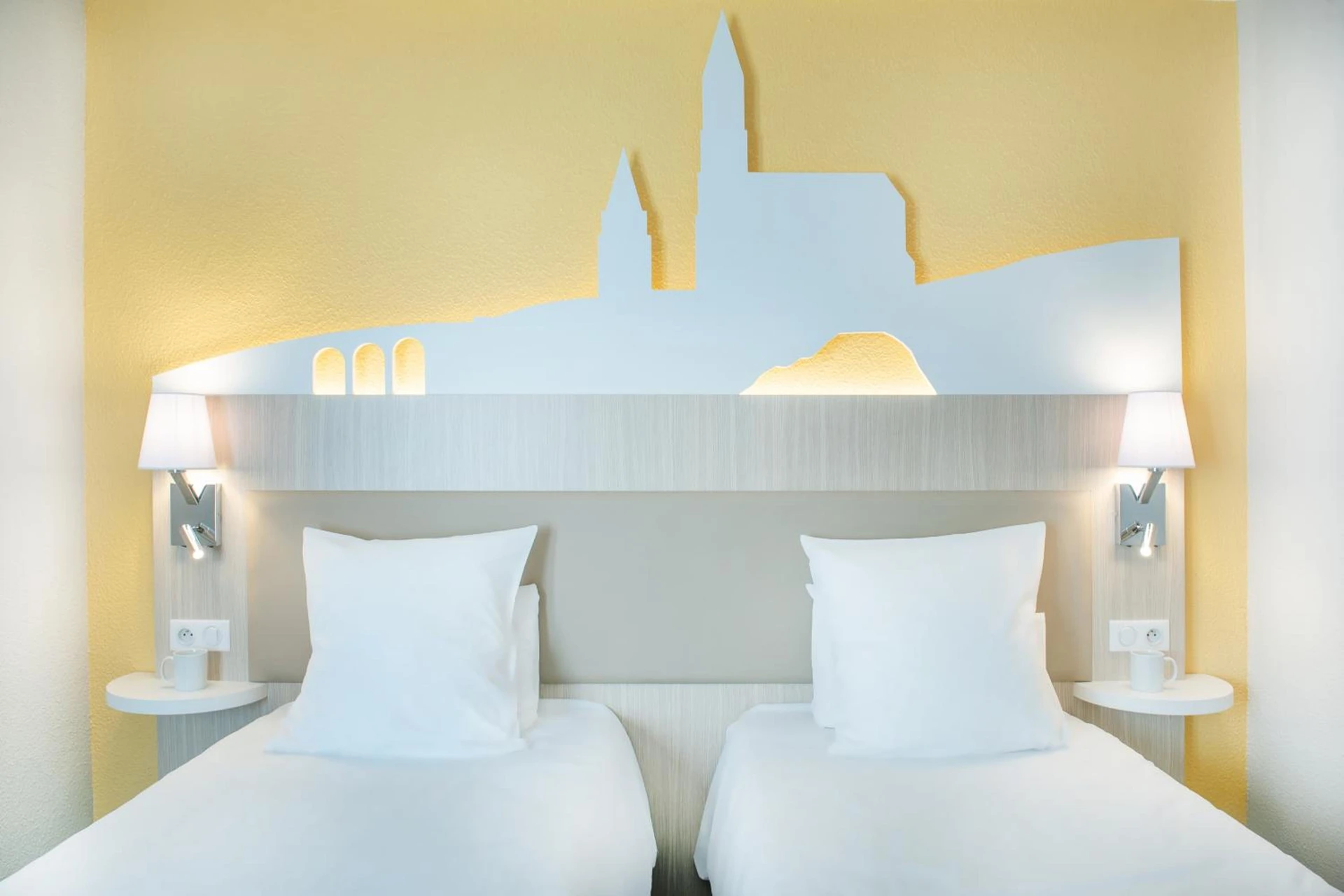 Chambre disponible pour un séminaire d'entreprise à Hôtel Saint Sauveur - Lourdes