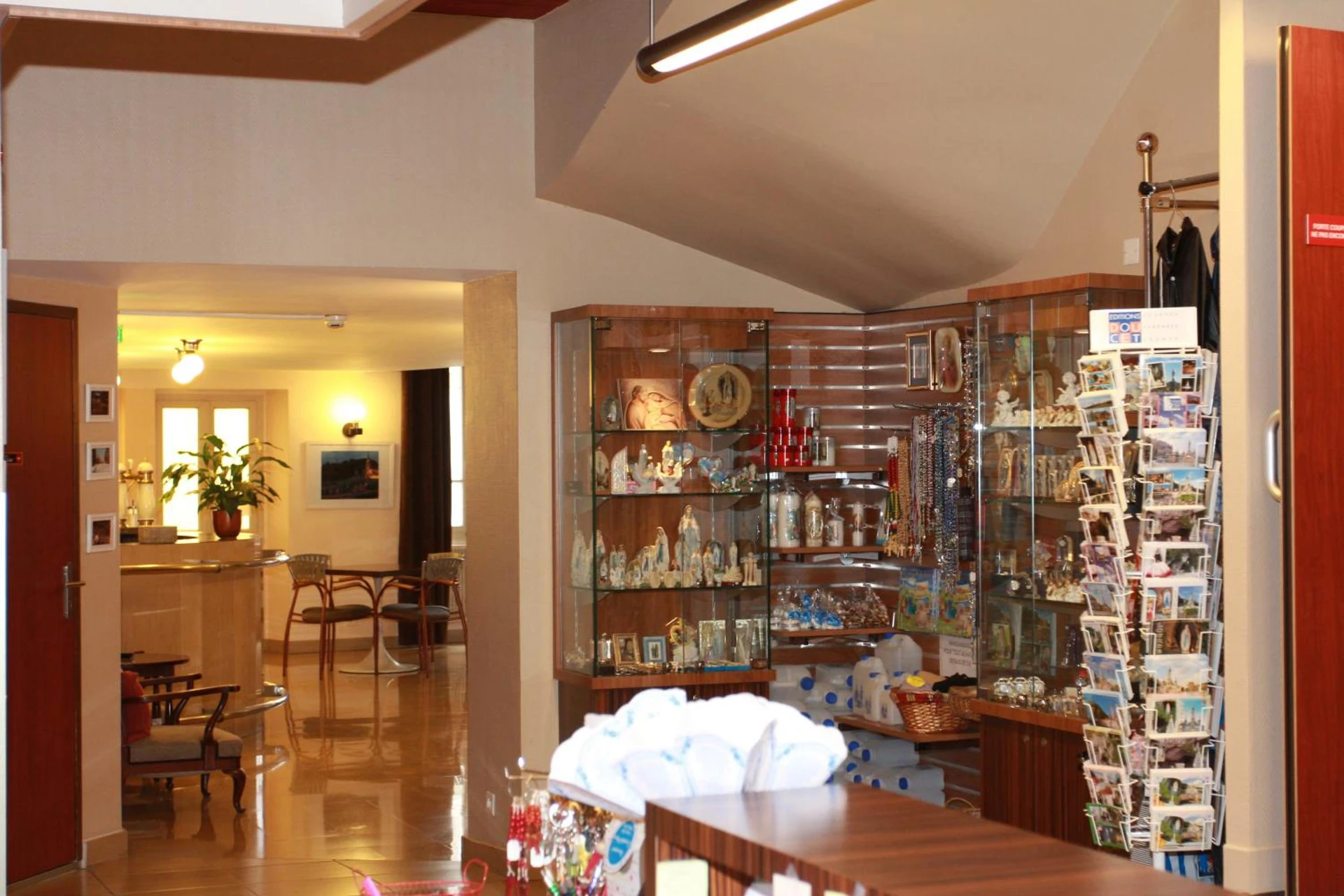 Lieu convivial pour un séminaire d'entreprise à Hôtel Saint Sébastien - Lourdes - En savoir plus 