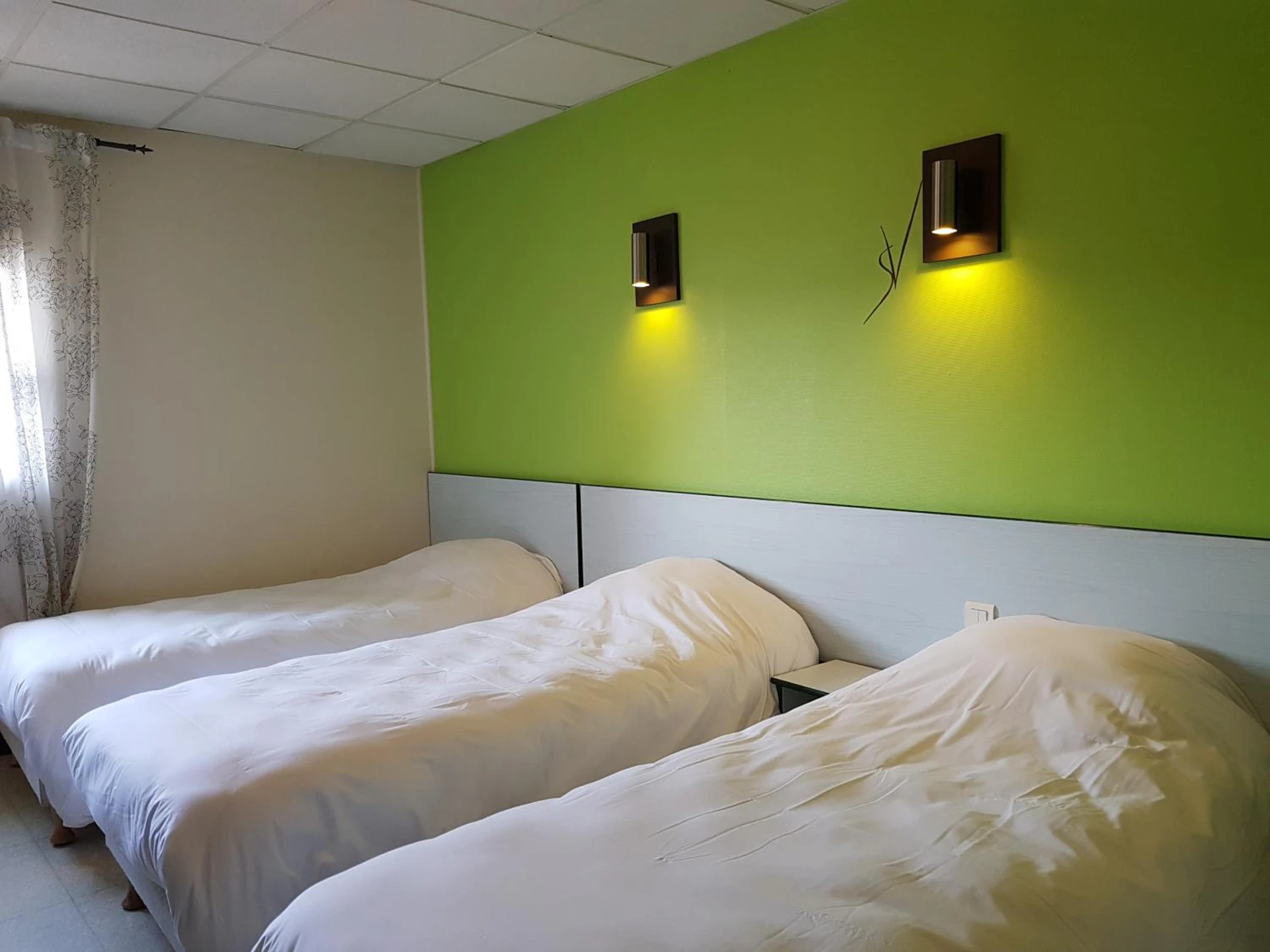 Chambre disponible pour un séminaire d'entreprise à Hotel Le Saint Vincent Lyon Sud - Vourles