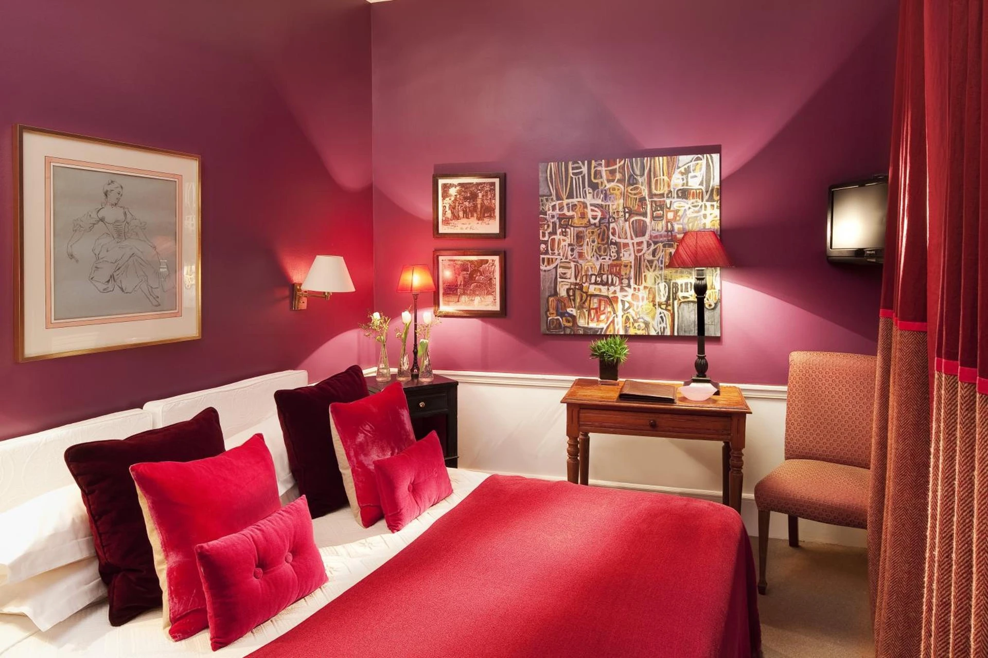 Chambre disponible pour un séminaire d'entreprise à Hôtel Sainte-Beuve - Paris