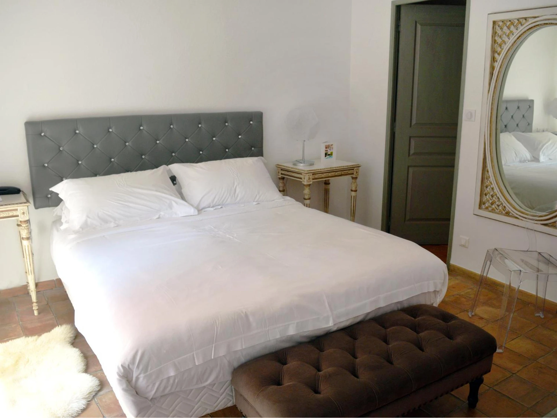 Magnifique chambre pour un séminaire d'entreprise à Hôtel La Villa Sainte Valérie Adults Only - Juan-les-Pins