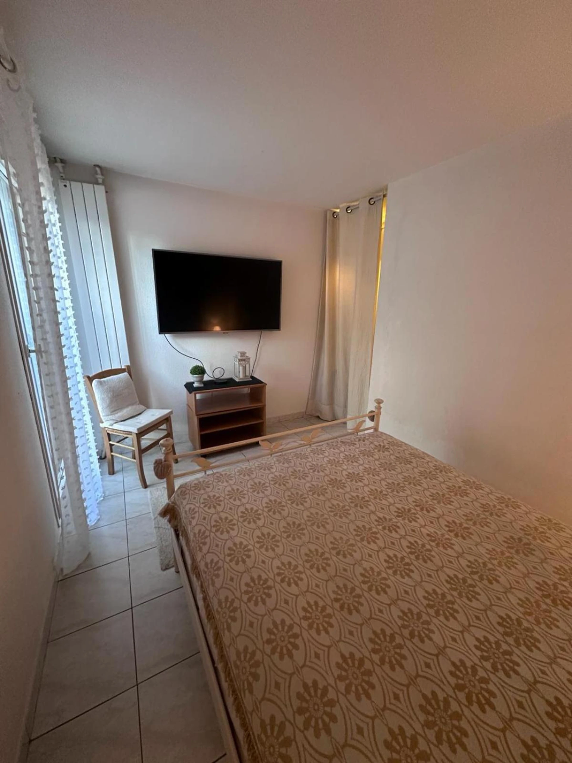 Lieu convivial pour un séminaire d'entreprise à Appartement T2-48M2 ā Santa Lucia Saint Raphaël - Saint-Raphaël - En savoir plus 