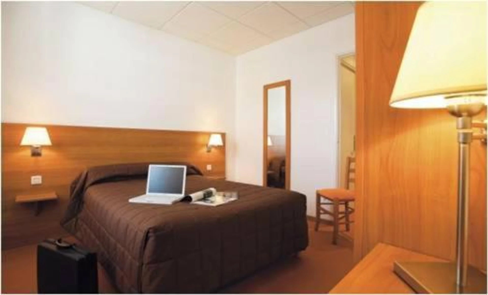 Magnifique chambre pour un séminaire d'entreprise à Hôtel Savoie Léman - Thonon-les-Bains