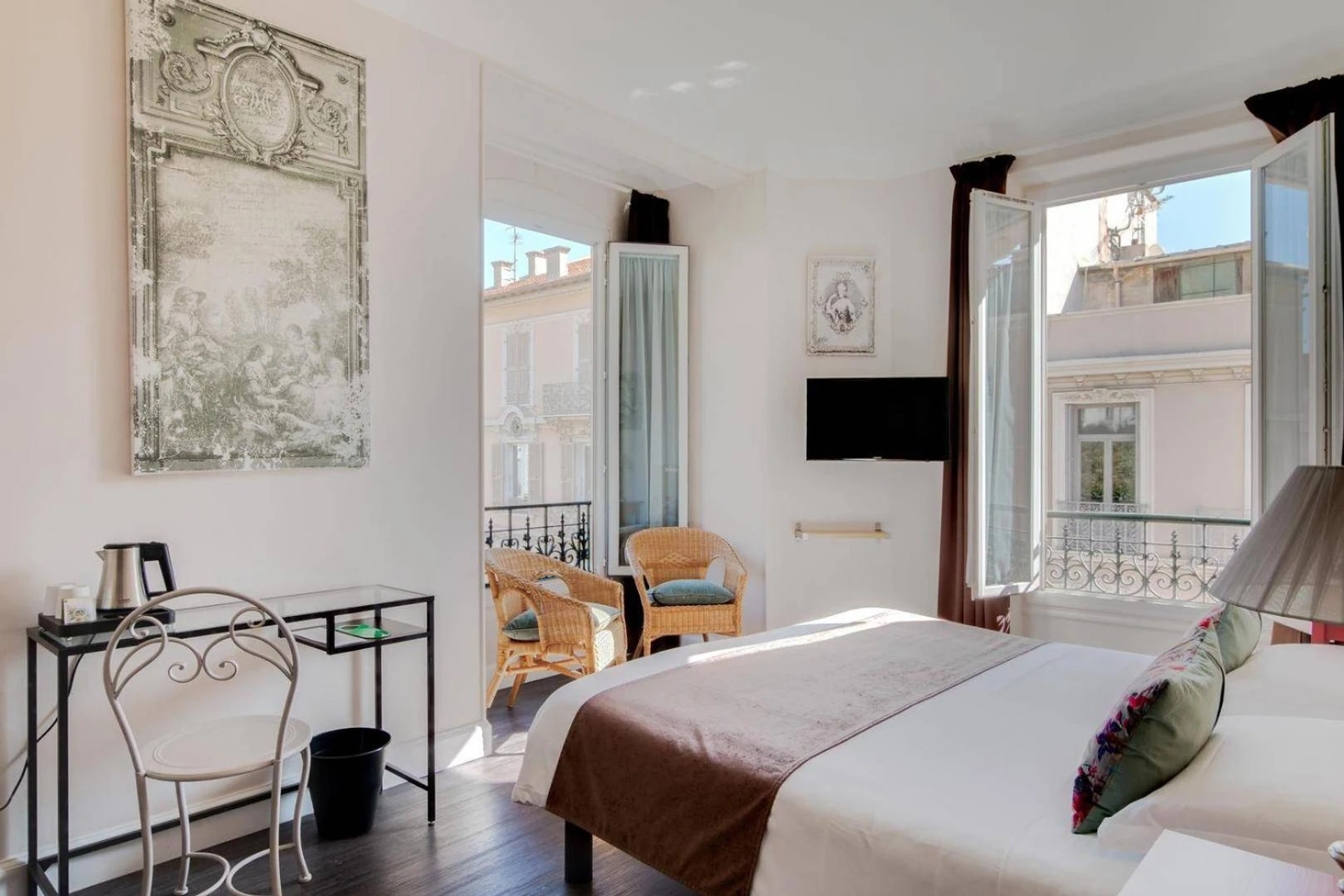 Chambre disponible pour un séminaire d'entreprise à Hotel Select - Beaulieu-sur-Mer
