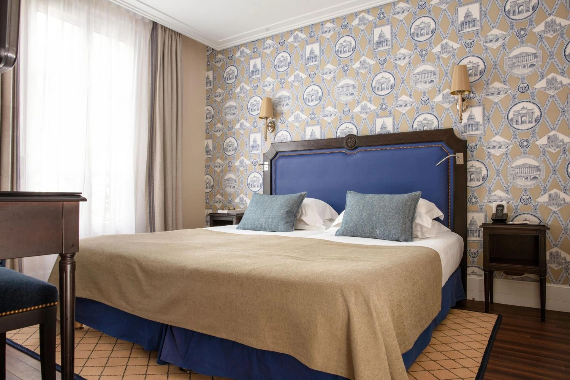 Lieu convivial pour un séminaire d'entreprise à Hôtel Serotel Lutèce - Paris - En savoir plus 