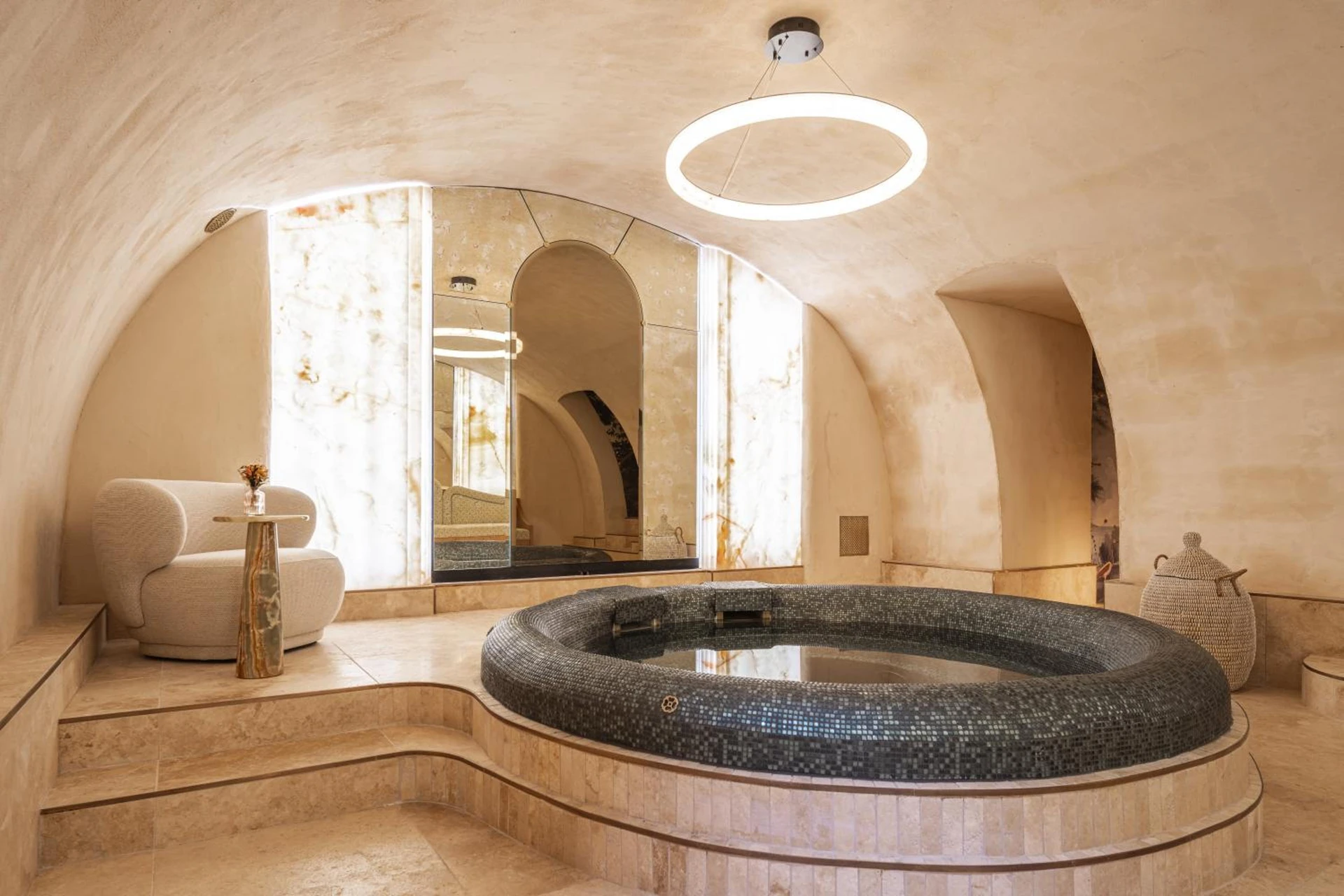Lieu convivial pour un séminaire d'entreprise à Hôtel Singulier Bordeaux - Boutique Hôtel & Spa Anne Semonin - Bordeaux - En savoir plus 