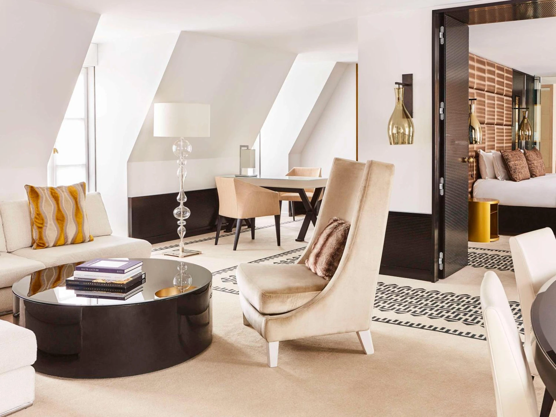 Chambre disponible pour un séminaire d'entreprise à Sofitel Paris Le Faubourg - Paris