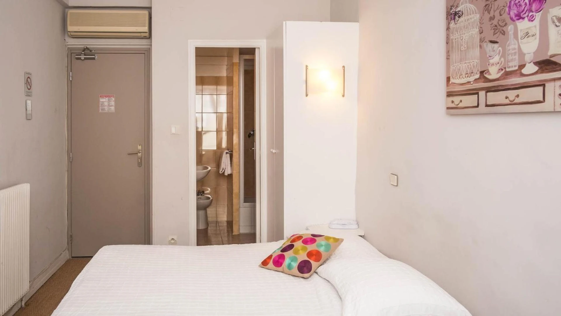 Chambre à Hotel Solara - Organiser un séminaire d'entreprise à Nice