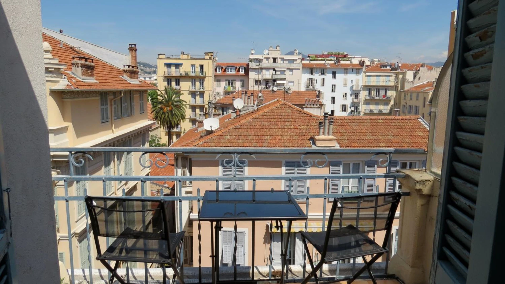 Ambiance de travail pour séminaire d'entreprise à Hotel Solara - Nice