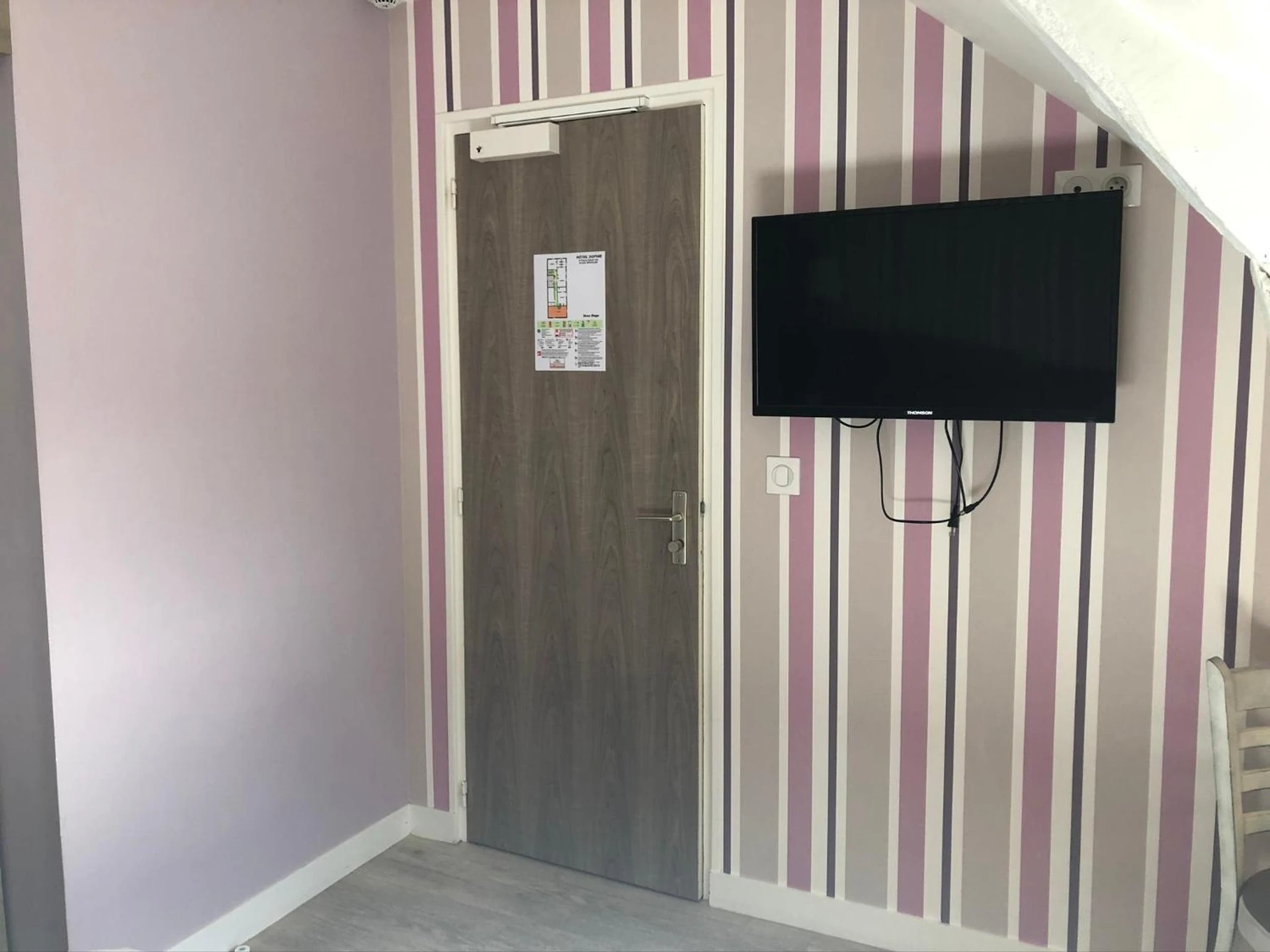 Chambre disponible pour un séminaire d'entreprise à Restaurant Hotel Logis Chez Sophie - Briouze