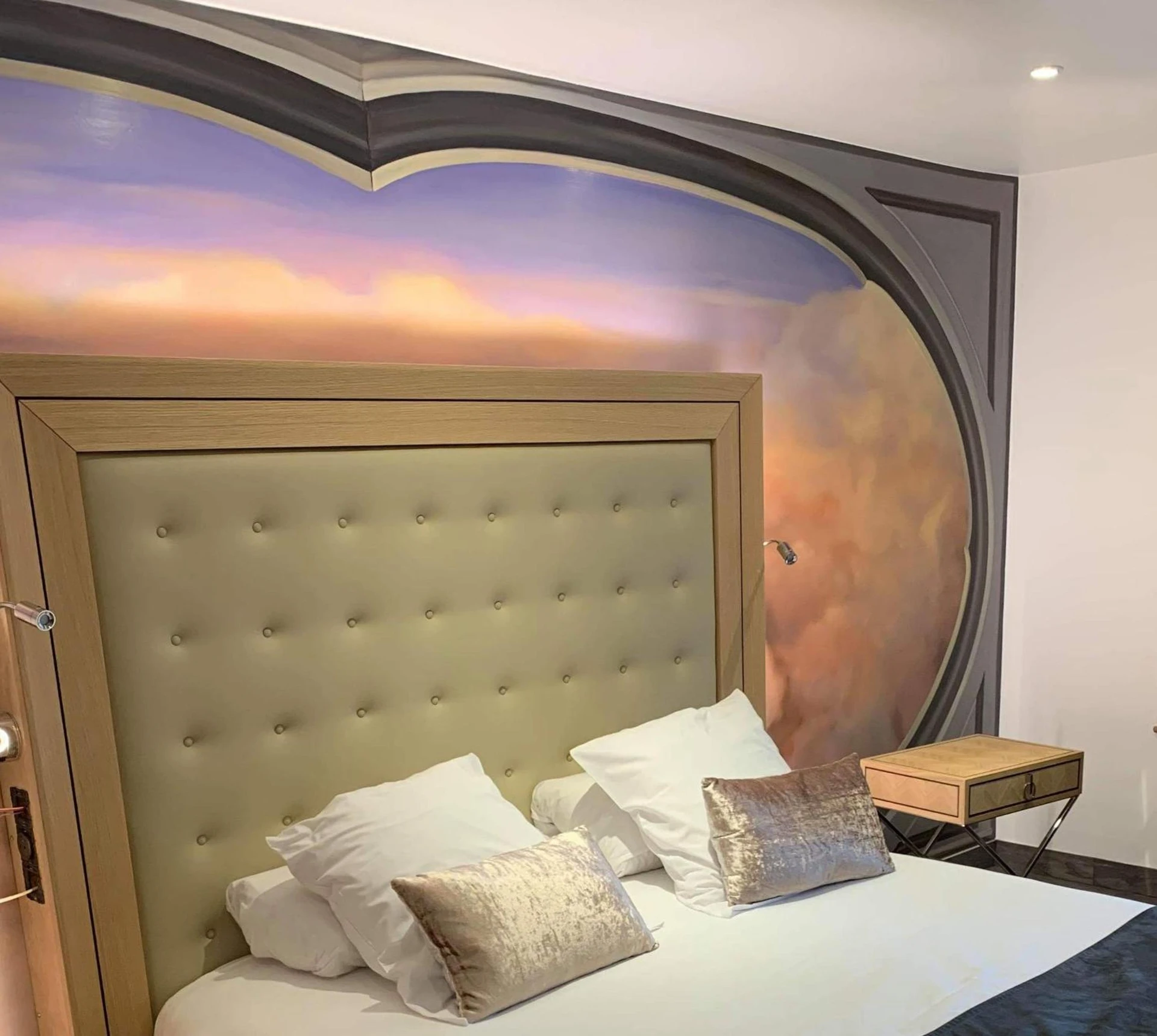 Magnifique chambre pour un séminaire d'entreprise à Hotel et Spa Le Lion d'Or - Pont-l'Évêque