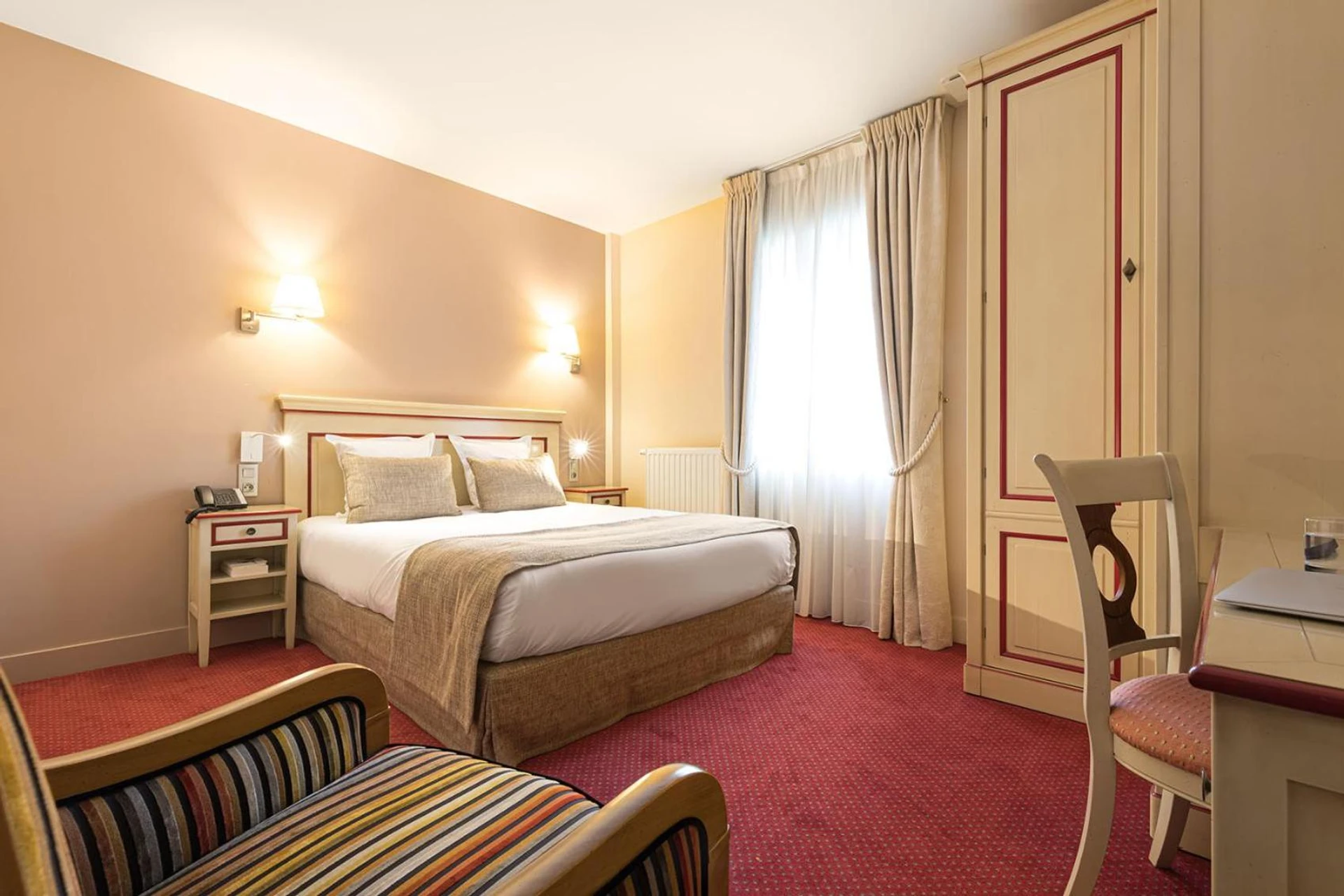 Chambre disponible pour un séminaire d'entreprise à Hôtel Spa Thermalia - Châtel-Guyon