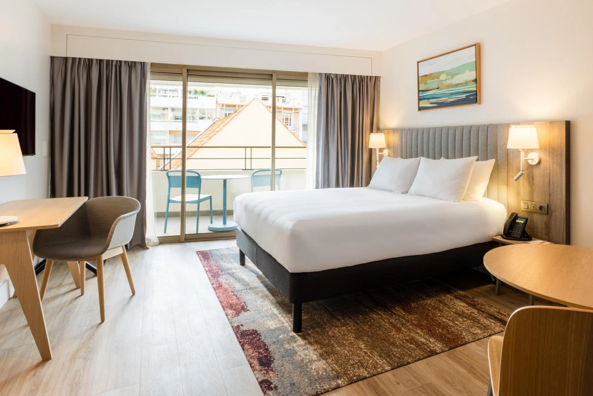 Chambre disponible pour un séminaire d'entreprise à Staybridge Suites - Cannes Centre by IHG - Cannes