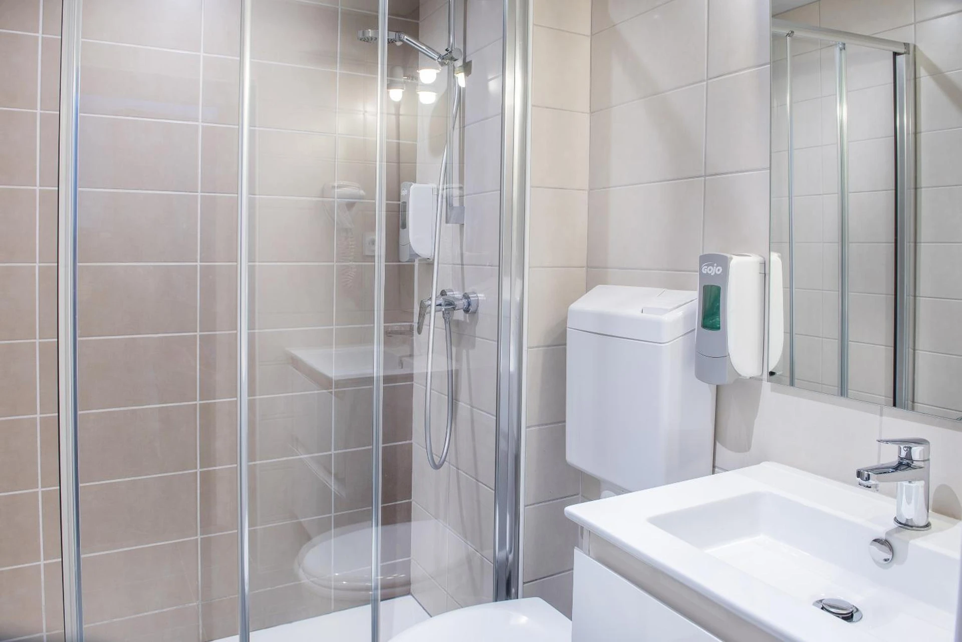 Lieu convivial pour un séminaire d'entreprise à Hôtel Stella - Lourdes - En savoir plus 