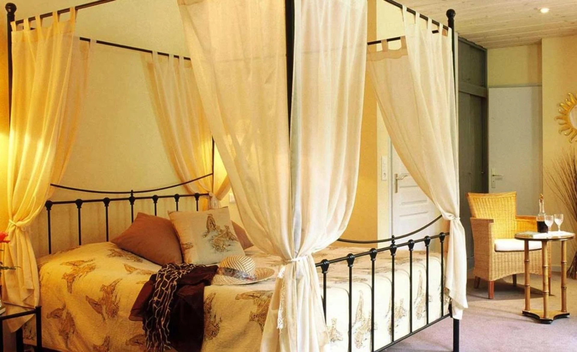 Chambre disponible pour un séminaire d'entreprise à Hôtel Restaurant Taillard - Goumois