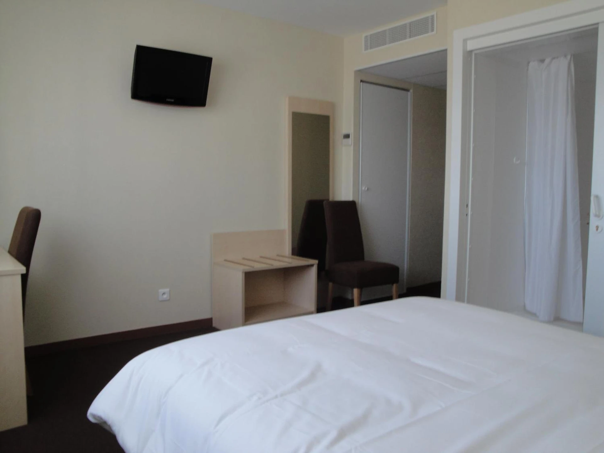 Chambre disponible pour un séminaire d'entreprise à Cit'Hotel Talencia - Thouars