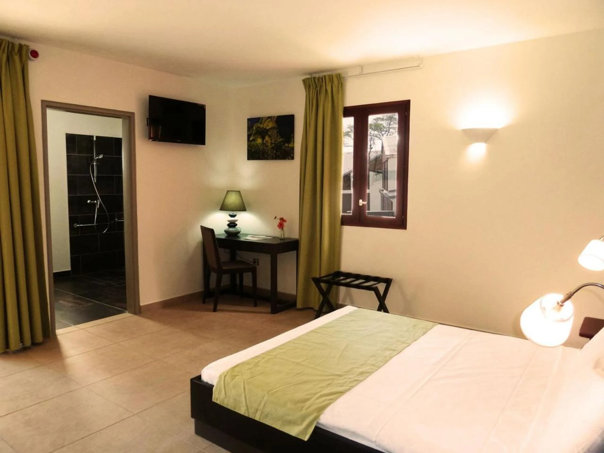 Magnifique chambre pour un séminaire d'entreprise à Tama Hotel - Saint-Gilles les Bains
