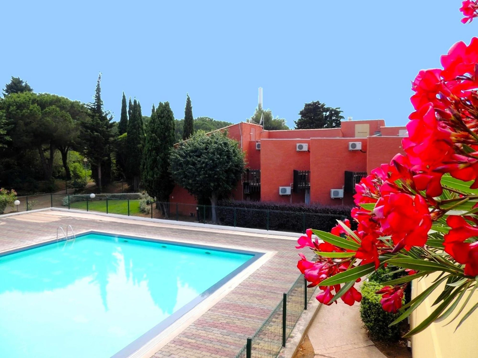 Salle de séminaire à Hotel Tennis International - Organiser un événement professionnel à Le Cap d'Agde