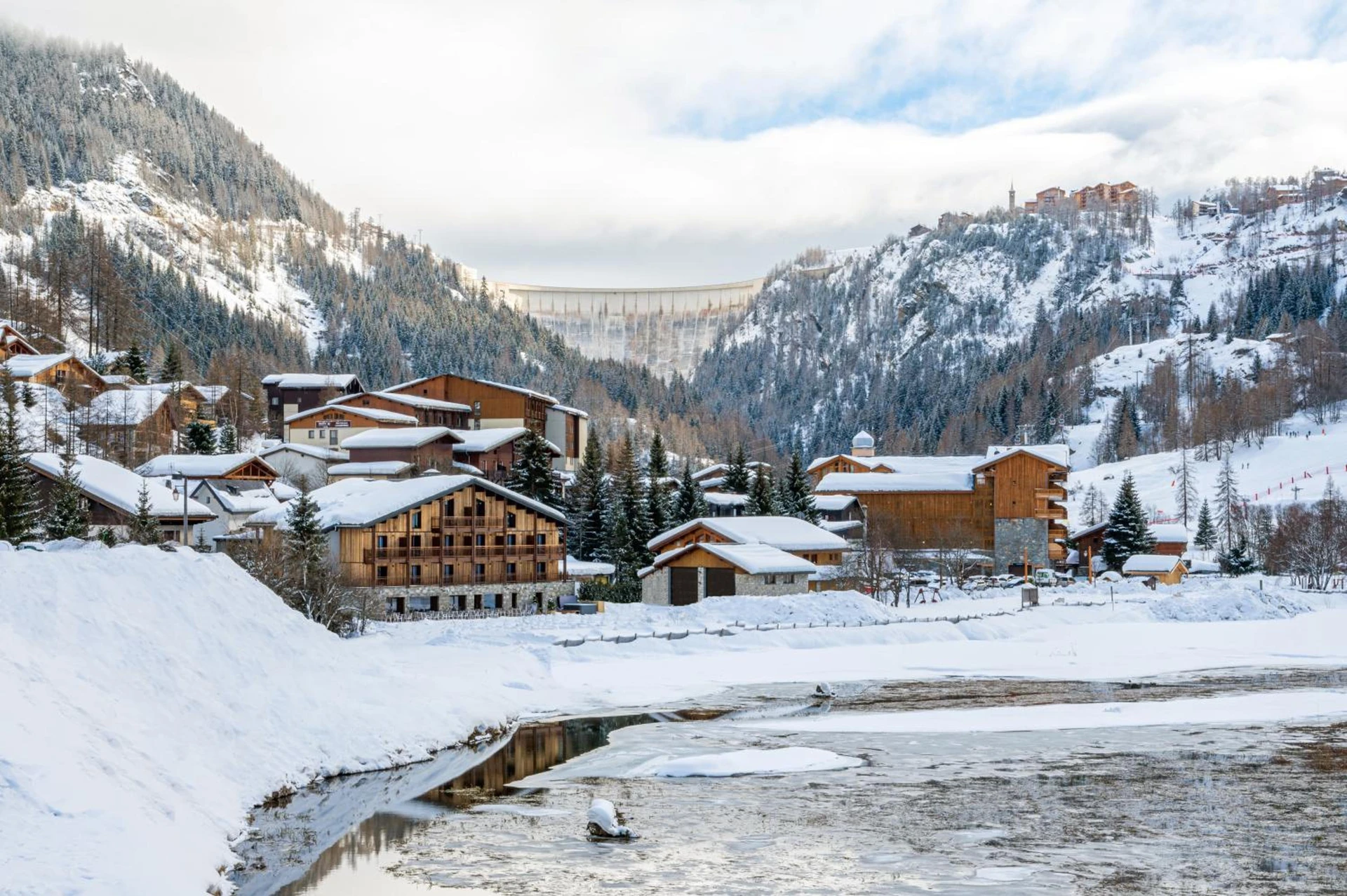 Salle de séminaire à Hotel Tetras Lodge - Organiser un événement professionnel à Tignes