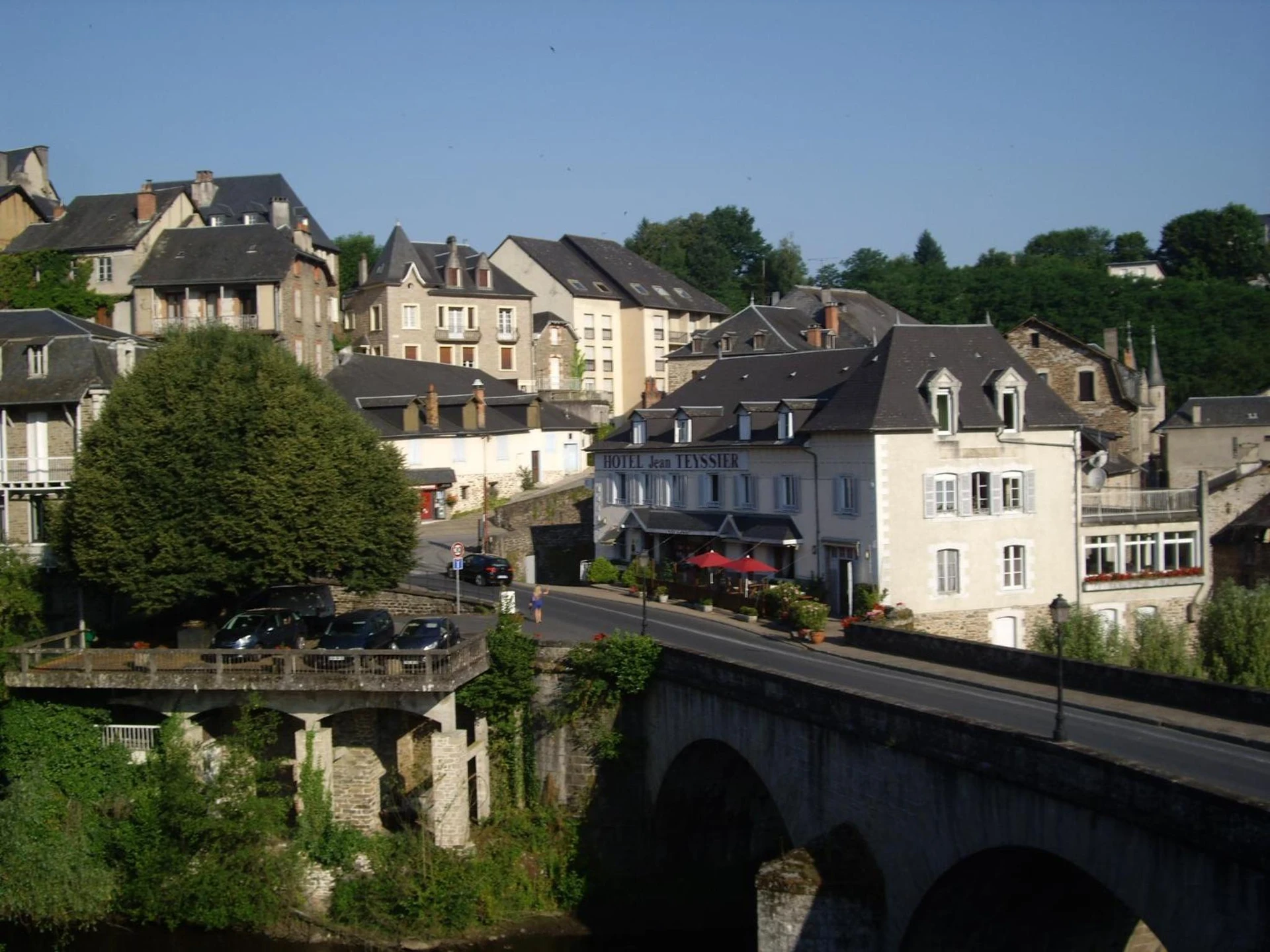 Chambre à Logis Hôtel Teyssier - Organiser un séminaire d'entreprise à Uzerche
