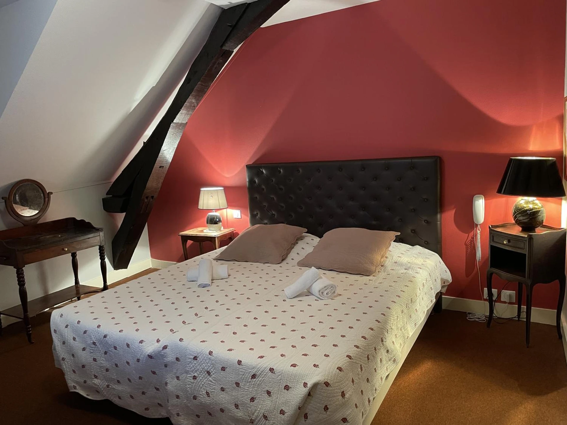 Ambiance de travail pour séminaire d'entreprise à Logis Hôtel Teyssier - Uzerche