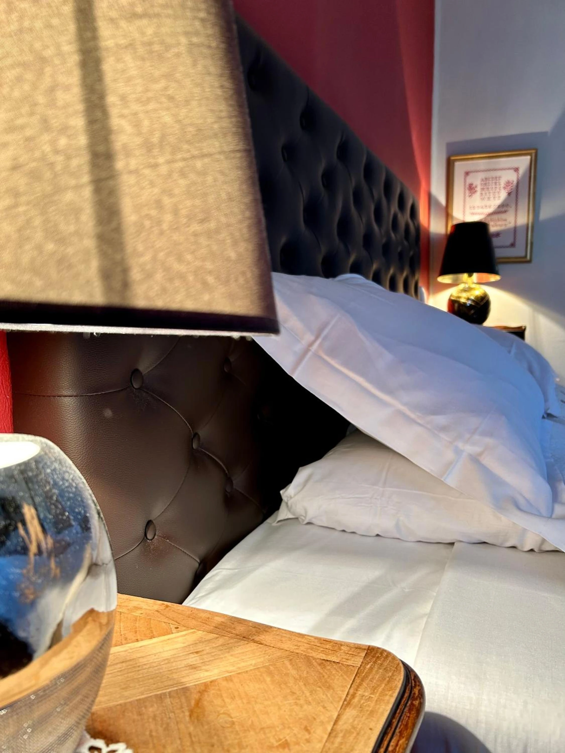 Chambre disponible pour un séminaire d'entreprise à Logis Hôtel Teyssier - Uzerche